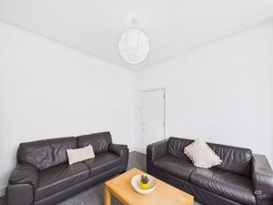 LIVING ROOM - click for photo gallery